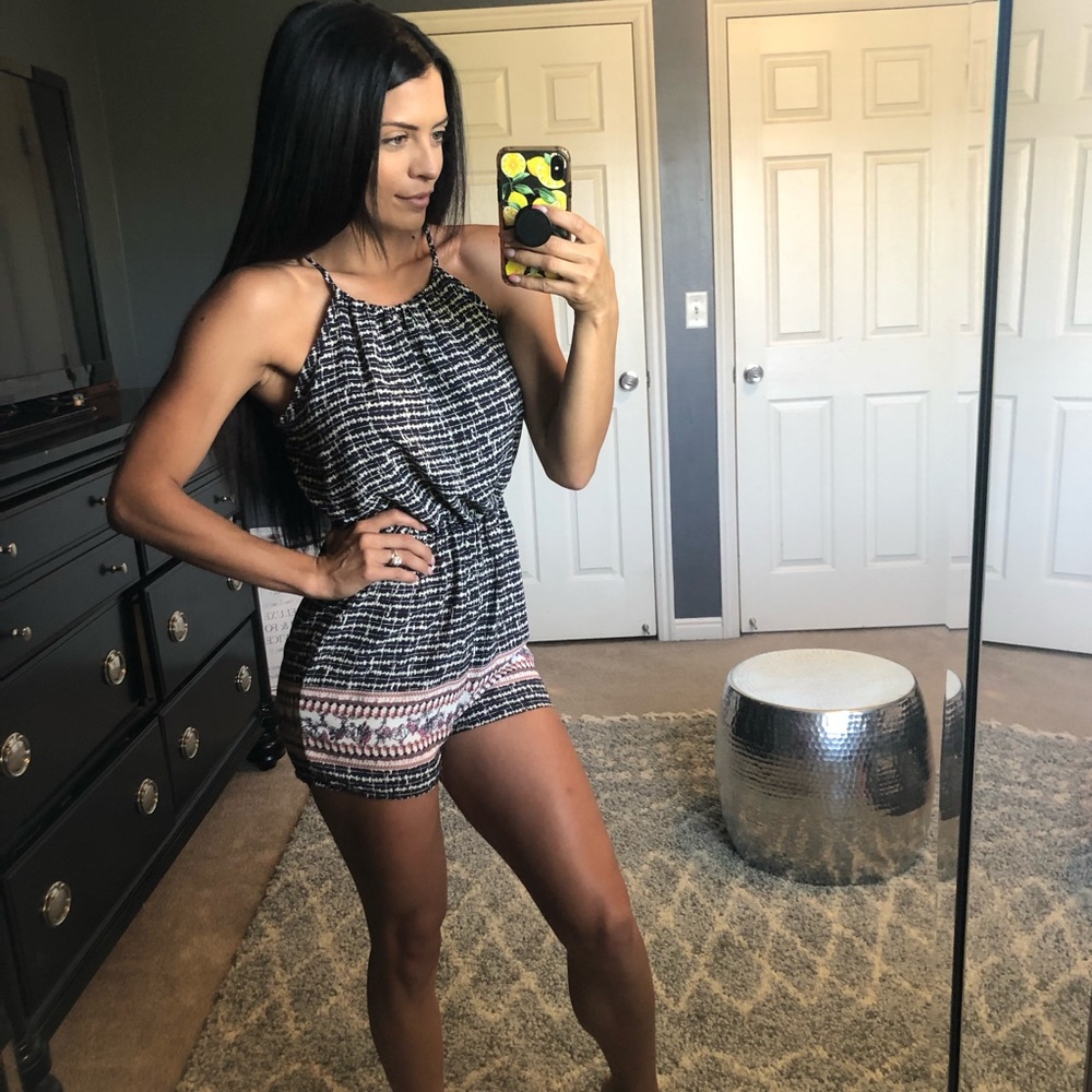 Pattern Short Romper - image 4